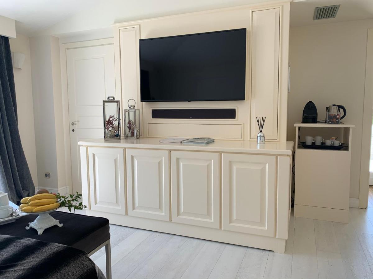 Hotel White House Luxury Hospitality à Olbia Extérieur photo